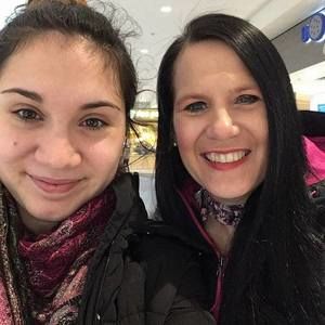 Meet your Posher, Jennifer